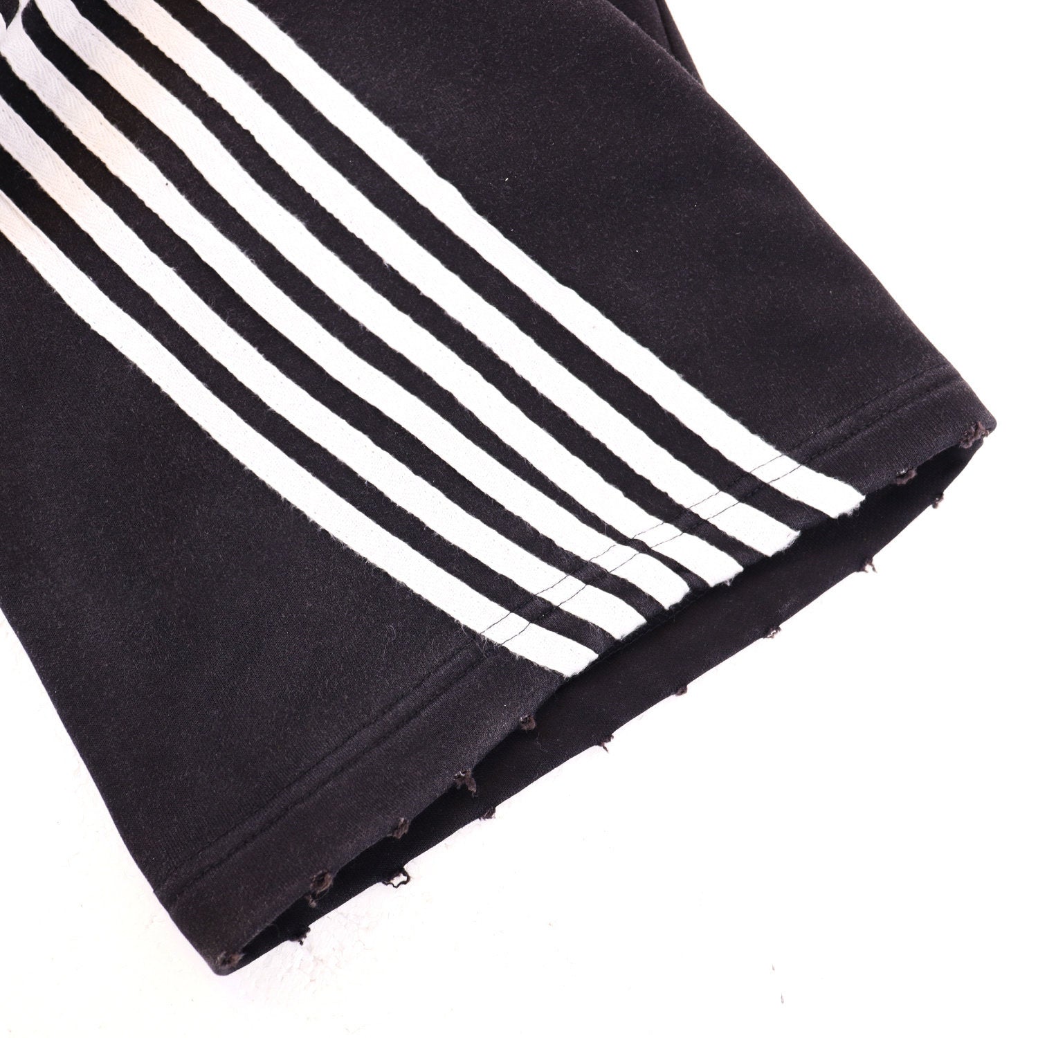 Valley Dreams Cartoon‑Bee White‑Stripe Wide‑Leg Sweatpants, Vintage Black Washed Streetwear Unisex Trousers