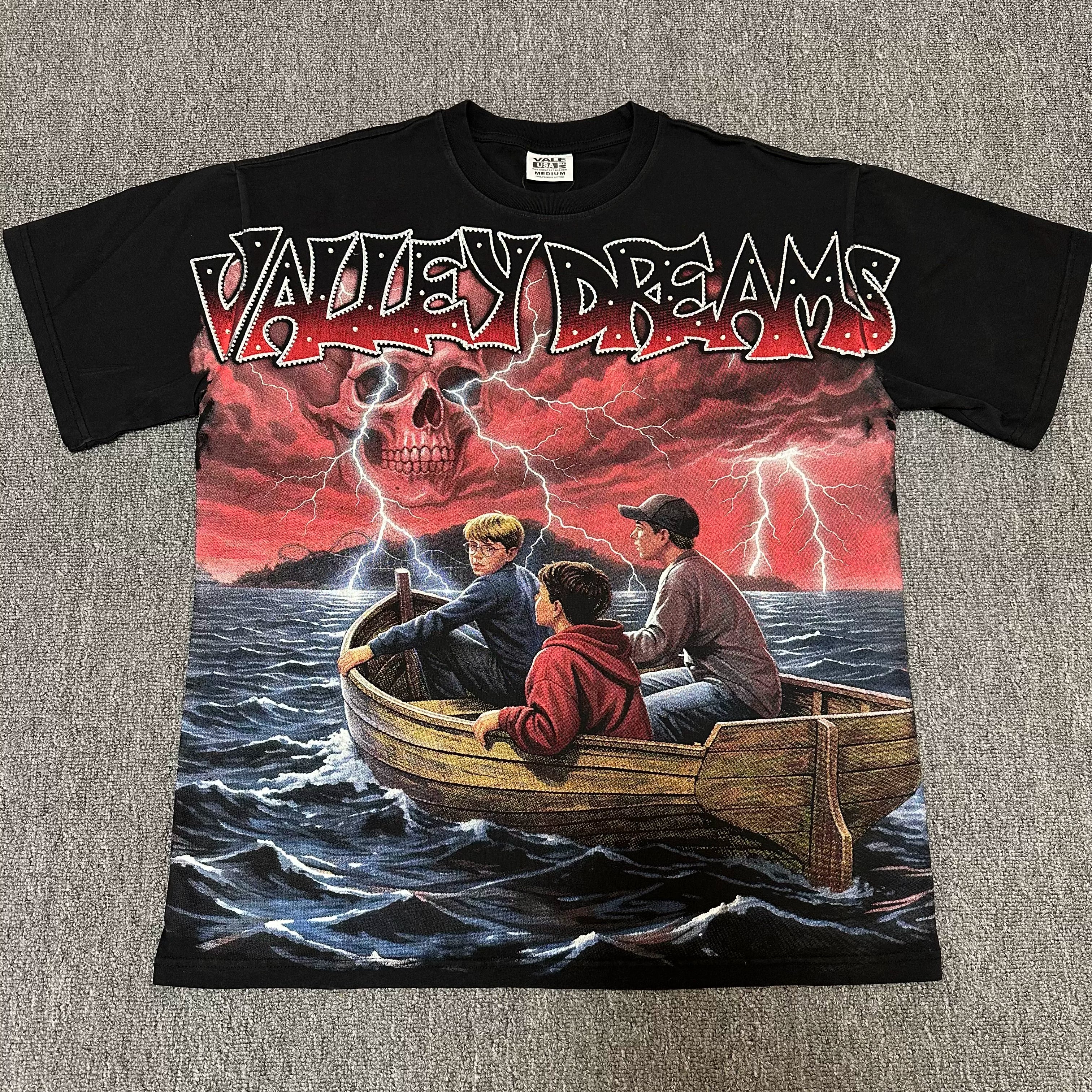 VALEFOREVER Black Storm Boat Skull Retro Horror Graphic Short Sleeve T-Shirt