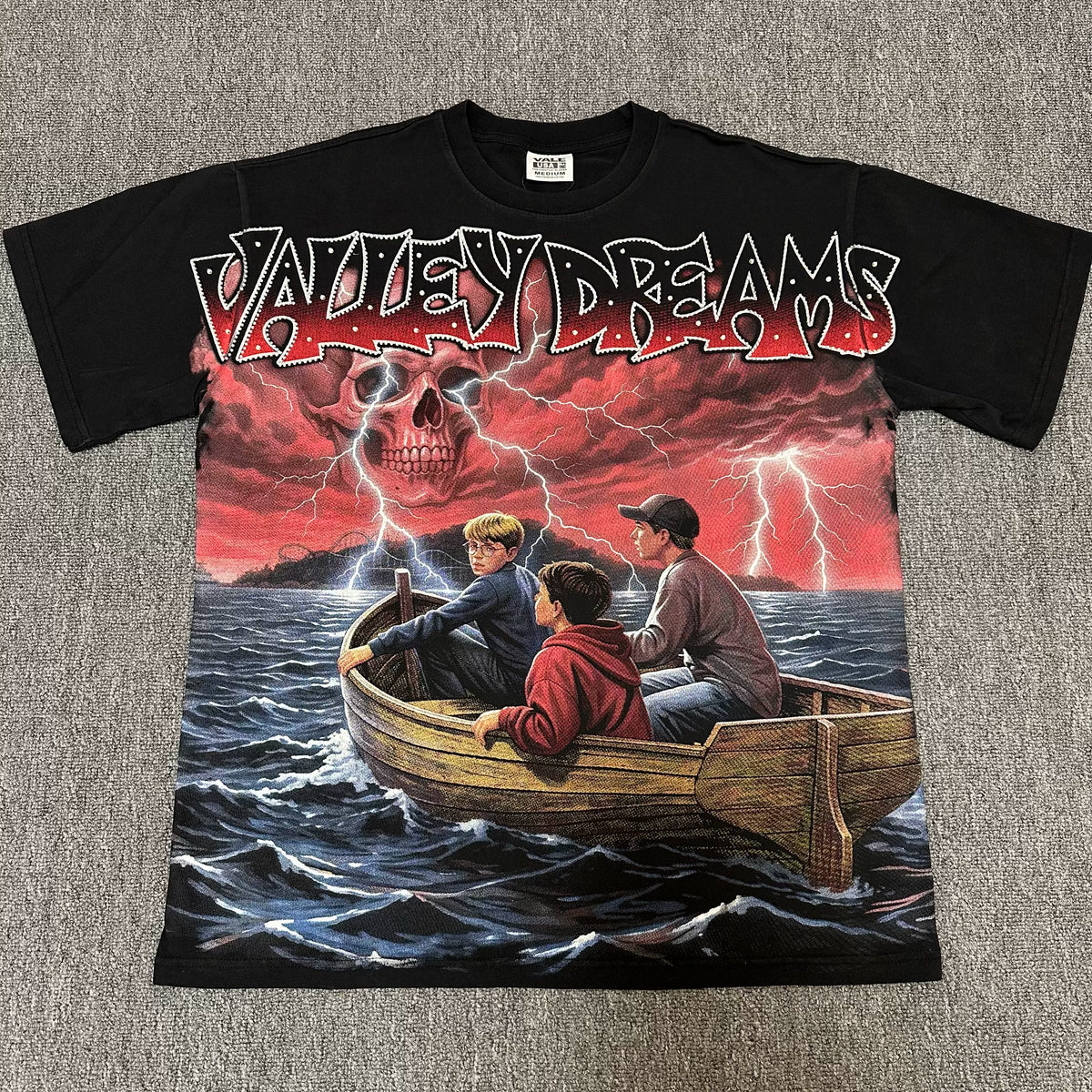 VALEFOREVER Black Storm Boat Skull Retro Horror Graphic Short Sleeve T-Shirt
